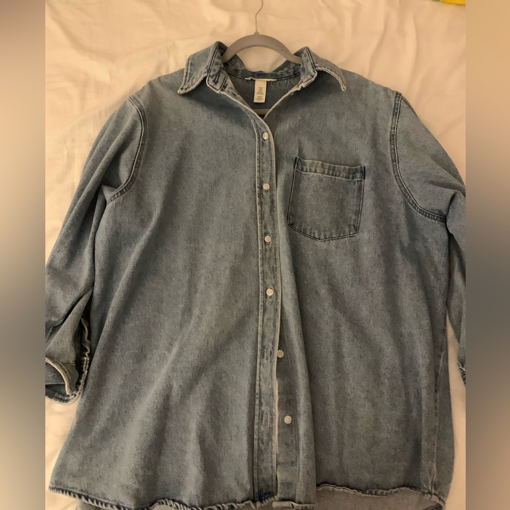 H&M Oversized Light Blue Denim Shirt Jean Jacket size XS